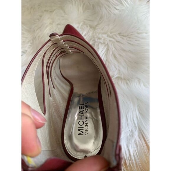 Michael Kors heels straps burgundy heels size 7.5 - Picture 5 of 6